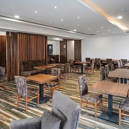Zenith Frankfurt Airport Kelsterbach
