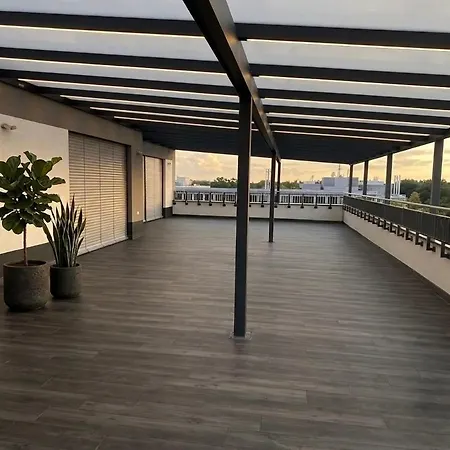 Zenith Frankfurt Airport Ξενοδοχείο 4*