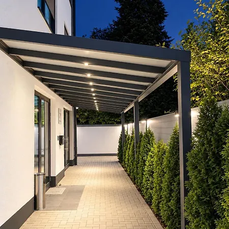 Zenith Frankfurt Airport Hotel 4*